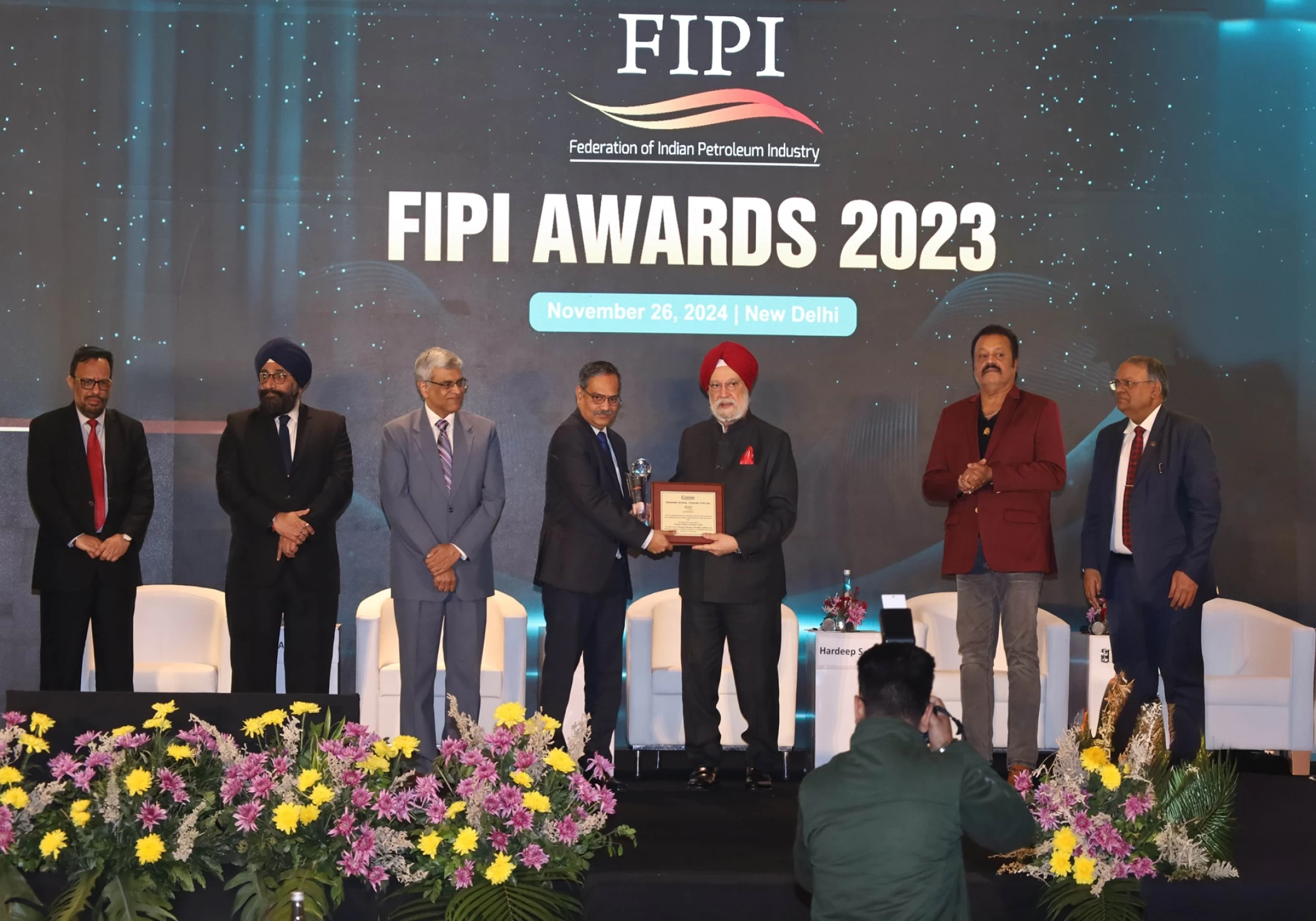 HPCL shines at FIPI Oil and Gas Awards 2023 with three prestigious wins